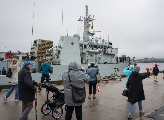 RCN Ships to Join Standing NATO Mine Countermeasures in Europe