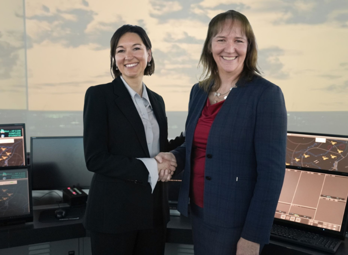 NAV CANADA and CAE form partnership to train Air Traffic Controllers and Flight Service Specialists